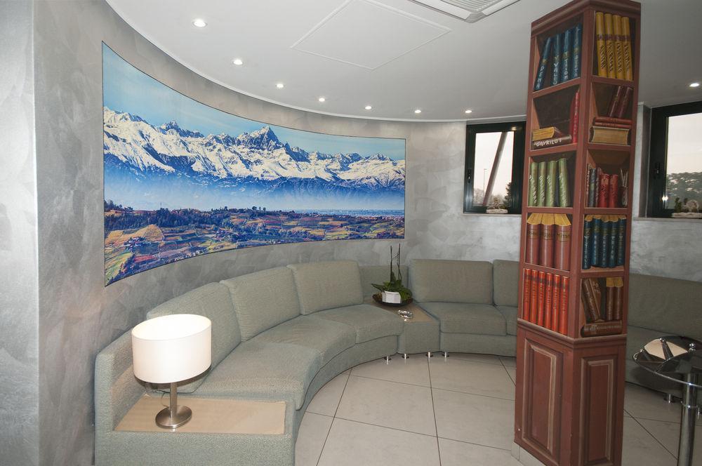 Hotel Brindor Poirino Экстерьер фото